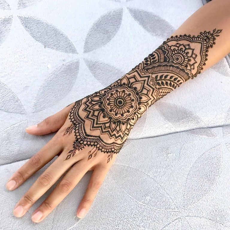 henna-tattoo